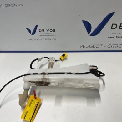 Opel Grandland X 1.2 Turbo 12V Hybrid Front windscreen washer reservoir 2023 9852643480