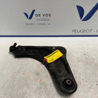 Opel Crossland X 1.2 Turbo 12V Draagarm links-voor 2023