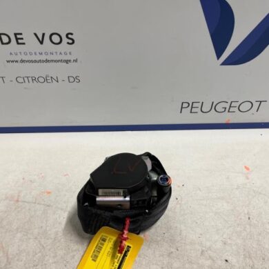 Peugeot 308 1.6 16V THP 155 Seatbelt tensioner, left 2014 8975FT