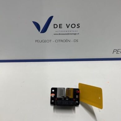 Peugeot 308 1.5 Blue HDi 130 16V Gear stick 2021 98440959ZD 20GTBP