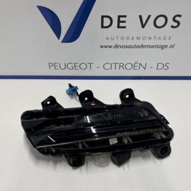 Peugeot 3008  Daytime running light, left 2021 9836231080