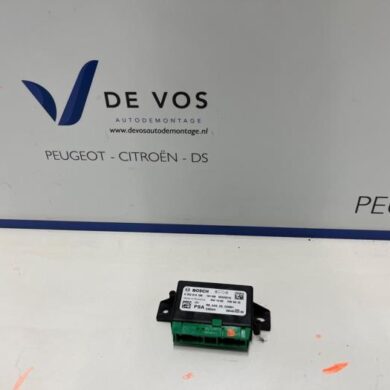 Peugeot 3008 1.2 12V e-THP PureTech 130 PDC Module 2019 1621267080-9824532580
