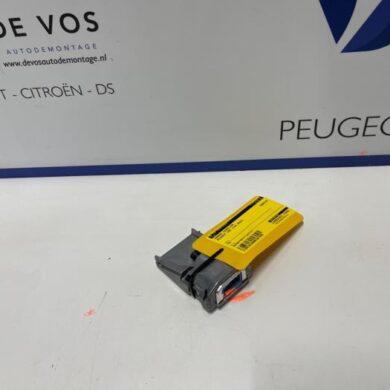 Peugeot 208  Camera voorzijde 2023 1681924780-9842997780