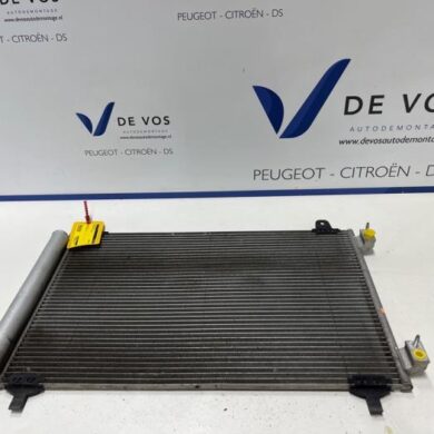 Peugeot 208  Airco Radiateur HNS-HN05 2023 9825371480