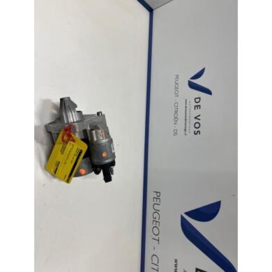 Peugeot 208 1.2 Vti 12V PureTech 100 Anlasser HNE 2023 9812715480-1686438680