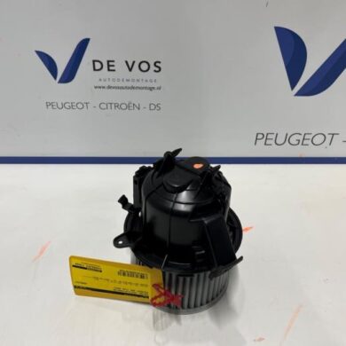 Peugeot 208  Kachel Ventilatiemotor 2023 9833380480