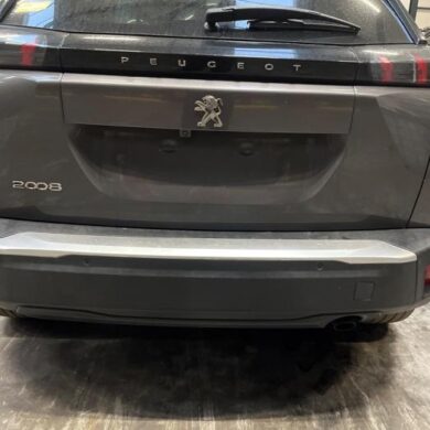 Peugeot 2008 1.2 VTi 12V PureTech 100 Rear bumper 2021 98385169XT-982729811T-982729801T