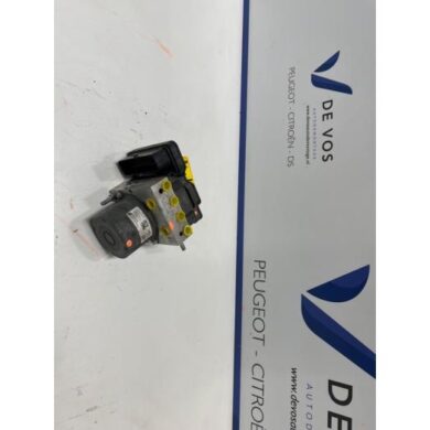 Peugeot 3008 1.5 BlueHDi 130 ABS Pomp YHZ-YH01 2021 9845052680-1647889980