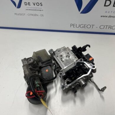 Citroen DS5 2.0 165 HYbrid4 16V Schakelmotor 2012 1606876980 20DR25