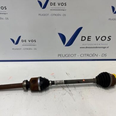 Peugeot 3008 1.5 BlueHDi 130 Aandrijfas rechts-voor YHZ-YH01 2021 9811176780-1618043280 20MB59