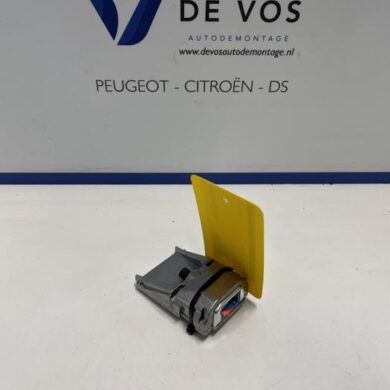 Peugeot 208 1.2 Vti 12V PureTech 100 Camera voorzijde 2023 1681924780-9851326280