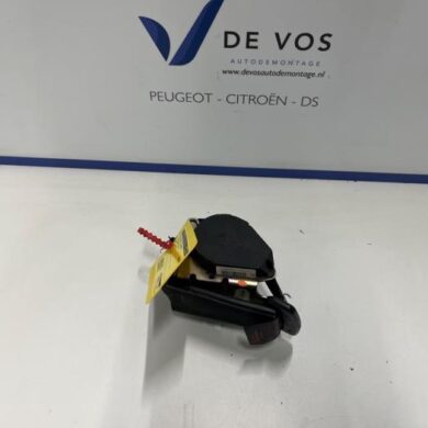 Citroen DS5 2.0 165 HYbrid4 16V Rear seatbelt, left 2012 98000632XX