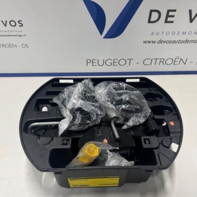 Peugeot 208  Jack 2023 672594