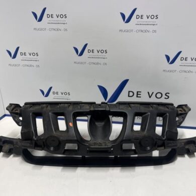 Peugeot 308 1.6 16V THP 155 Front panel 2012 7422AQ