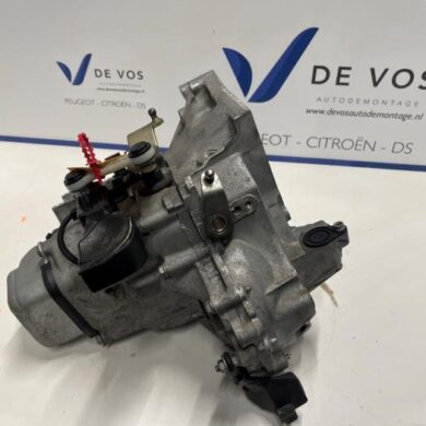 Citroen C3 1.2 Vti 12V PureTech Versnellingsbak HMR-HM05 2022 9845216080 20A728