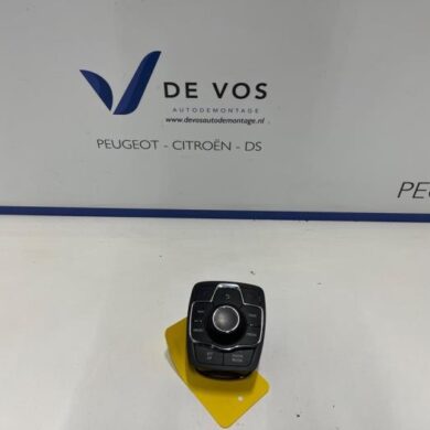 Citroen DS5 2.0 165 HYbrid4 16V Navigation Bedienfeld 2012 98023908ZD