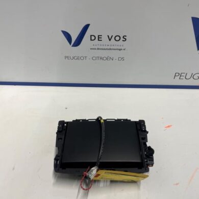 Peugeot 308 1.6 16V THP 155 Navigation display 2012 6593Q1