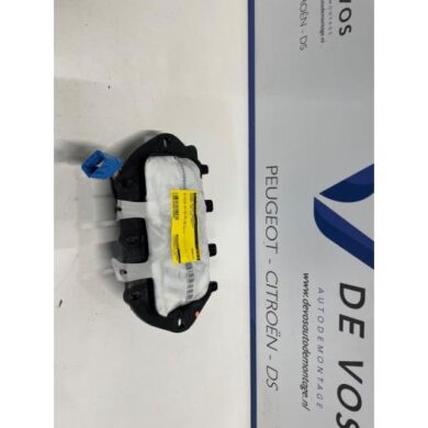 Peugeot 208 1.2 Vti 12V PureTech 100 Airbag rechts (Dashboard) 2023 9820860280