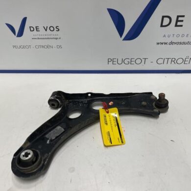 Peugeot 208 1.5 BlueHDi 100 Querlenker rechts vorne 2020 9857897880