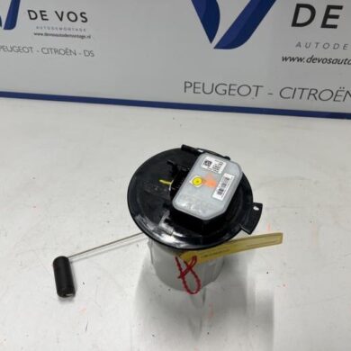 Peugeot 408 1.6 16V HYbrid 225 Brandstofpomp Elektrisch 5G06 2023 9834087480