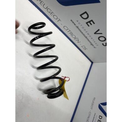 Peugeot 408 1.6 16V HYbrid 225 Rear coil spring 2023