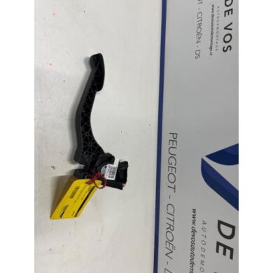 Peugeot 408 1.6 16V HYbrid 225 Accelerator pedal 2023 9674829180