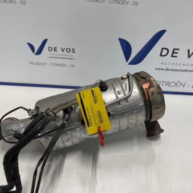 Citroen Berlingo 1.5 BlueHDi 100 Roetfilter YHT-YH01 2022 9841854880-1679453880