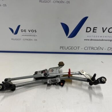 Peugeot 208 1.5 BlueHDi 100 Ruitenwissermotor voor 2020 9824784980