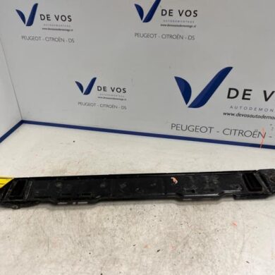 Opel Astra 1.5 Turbo D 16V Radiateurbalk 2021 9814630380