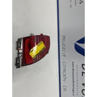 Peugeot 2008  Achteruitrijlicht rechts 2018 6350GJ