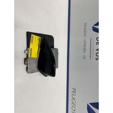 Peugeot 308 1.2 PureTech Hybrid 136 Antenna 2024 9857734280