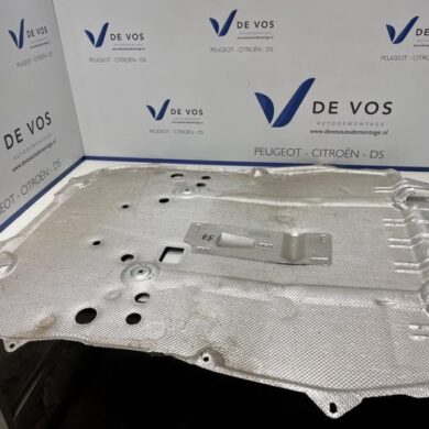 Peugeot 408 1.6 16V HYbrid 225 Beschermplaat bodem 2023 9844529580