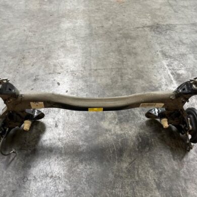 Peugeot 308 1.2 PureTech Hybrid 136 Hinterachse Vorderradantrieb HN09 2024 9833974780