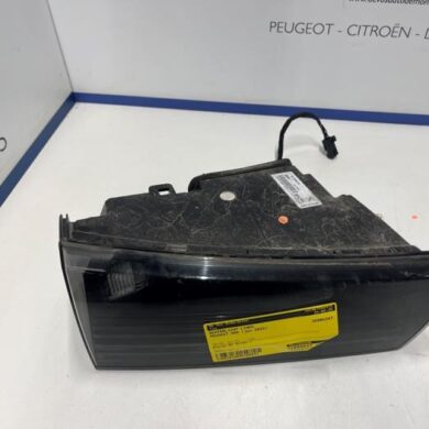 Peugeot 508  Achterlicht links 2022 9813508280