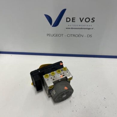 Peugeot 208 1.5 BlueHDi 100 ABS Pomp YHY-YH01 2020 1675588680-1682538680-9836177780