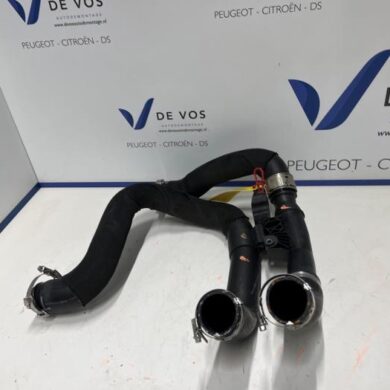 Citroen C5-X  Intercooler hose HN09 2023 9839329680