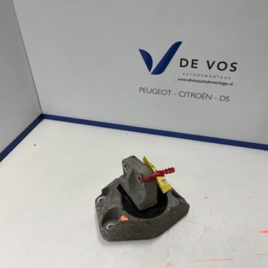 Peugeot 508  Engine mount 5G06 2022 9821256380