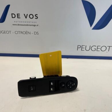 Citroen Berlingo 1.5 BlueHDi 100 Kombischalter Fenster 2022 98329368ZD