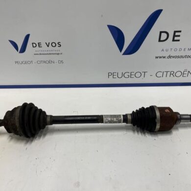 Citroen C3 1.2 Vti 12V PureTech Aandrijfas links-voor HMZ-HM01 2017 9677209780-1609763880-9677476580 20A701
