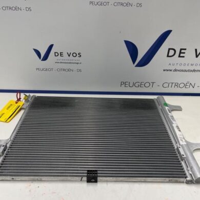 Peugeot 408 1.6 16V HYbrid 225 Air conditioning radiator 5G06 2023 9818195180
