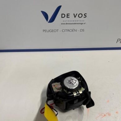 DS Automobiles DS7 Crossback 1.6 16V PureTech 225 Rear seatbelt tensioner, right 2018 98158613XX