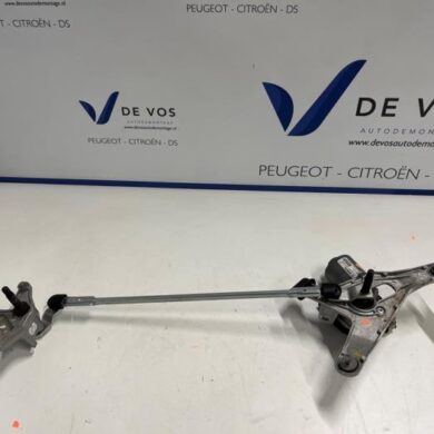 Peugeot 308 1.2 12V PureTech 130 Ruitenwissermotor voor 2021 1687896080
