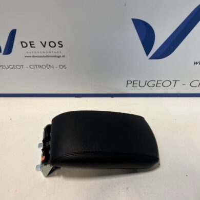 Peugeot 308 1.6 VTI 16V Armrest 2010 7589SS