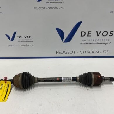 Peugeot 208 1.5 BlueHDi 100 Aandrijfas links-voor YHY-YH01 2020 9825391080-1647577280 20R105