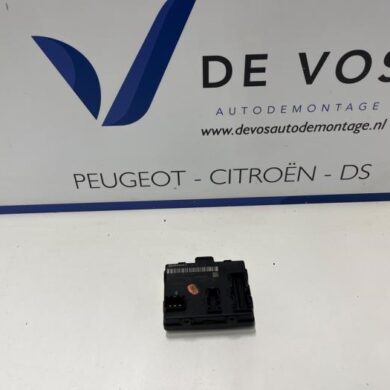 Peugeot 408 1.6 16V HYbrid 225 Module (diversen) 2023 1696851880-9851021280