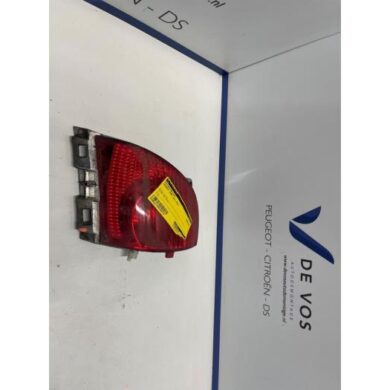 Peugeot 2008  Mistachterlicht 2018 6350GH