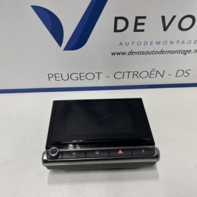 Citroen C3 Aircross 1.2 e-THP PureTech 110 Interior display HNP-HN05 2021 9836623980