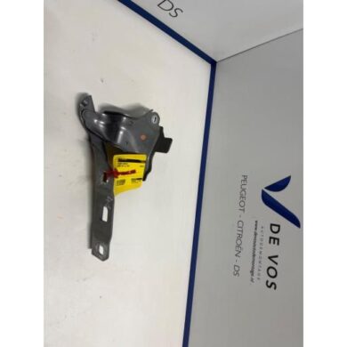 Peugeot 308 1.2 PureTech Hybrid 136 Bonnet Hinge 2023 9835298780
