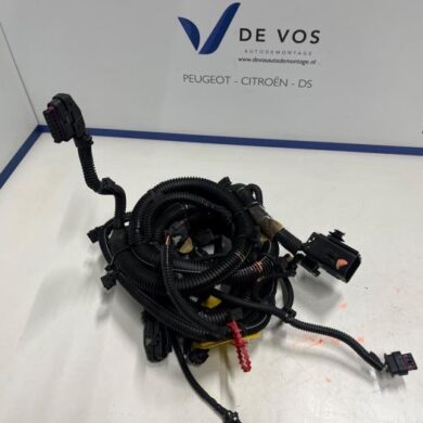 Peugeot 408 1.6 16V HYbrid 225 Wiring harness 2023 9850474880