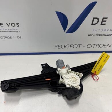 Citroen C5-X  Rear door window mechanism 4-door, right 2023 YL02154380